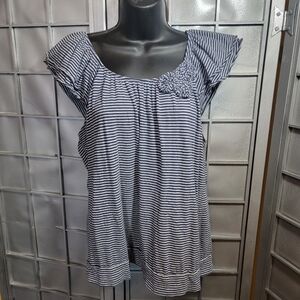 Elle XL Grey with blue stripes short sleeve top